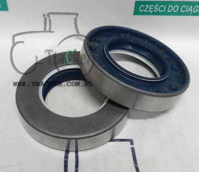 USZCZELNIACZ PÓŁOSI CNH 42x62x7