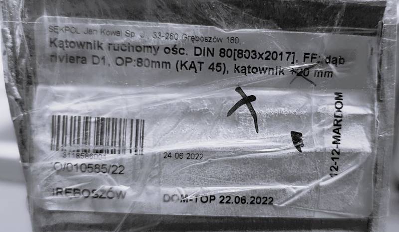 KĄTOWNIK 20 mm VIVENTO 80 DĄB RIVIERA 8/45 