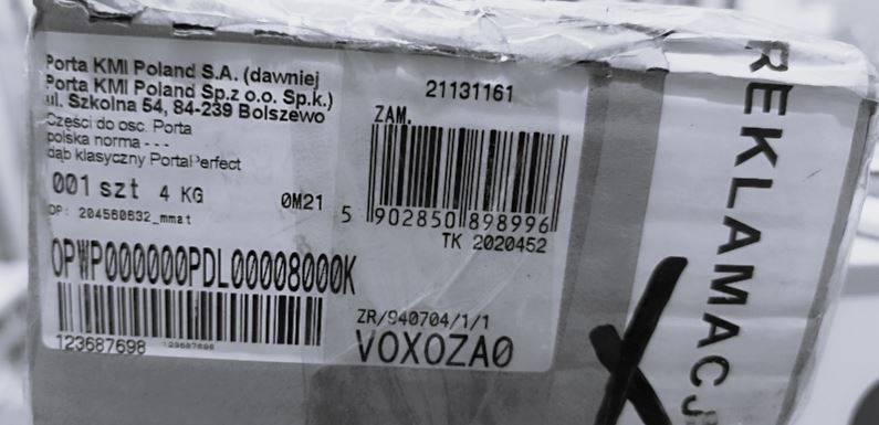 KĄTOWNIK 20 mm PORTA DĄB KLASYCZNY 8/45