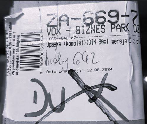 KĄTOWNIK Z PRZEDŁ. PIÓREM BIAŁY 642 op. 8 cm 90st 