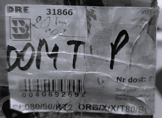 KĄTOWNIK 20 mm DRE BIAŁA MAT 8/90