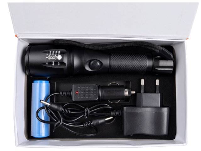 Latarka ręczna LTC LED T6 z zoom 8W / 600lm LL45