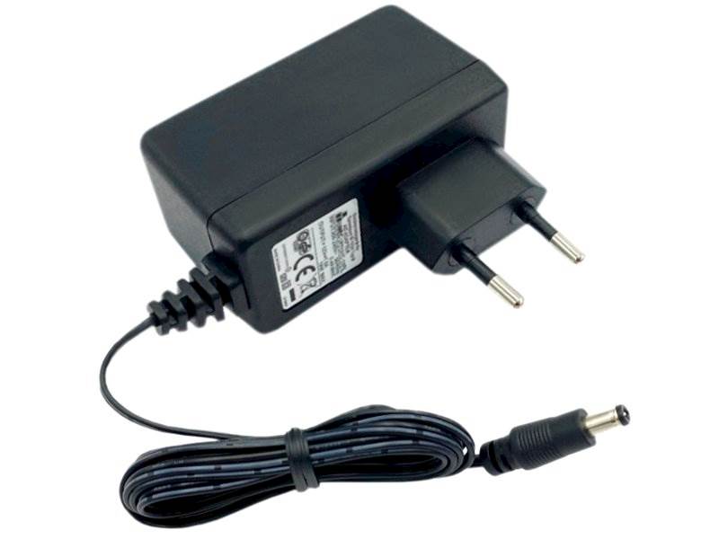 Zasilacz wtyczkowy 12V / 1,5A / 18W wtyk 2,1/5,5