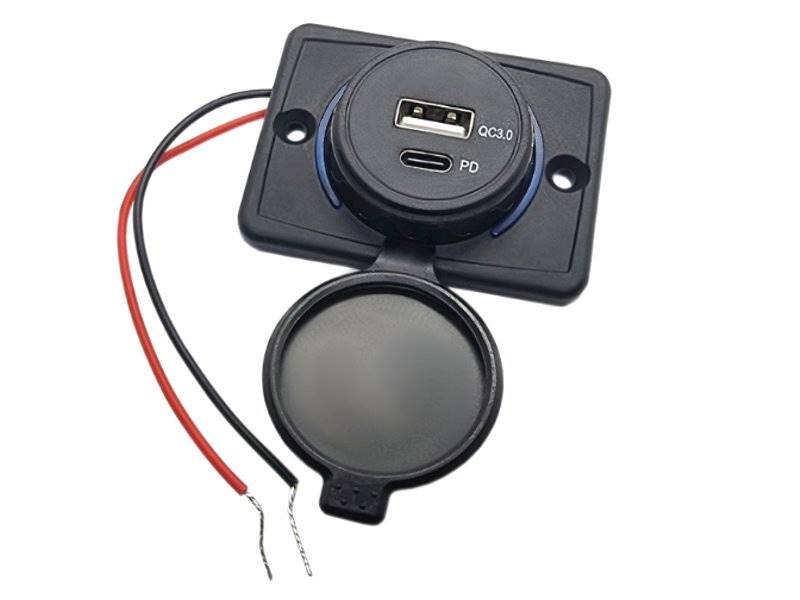 ŁADOWARKA SAMOCHODOWA 12V USB QC3.0 USB-C PD