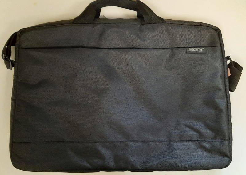 TORBA ACER 15,6"