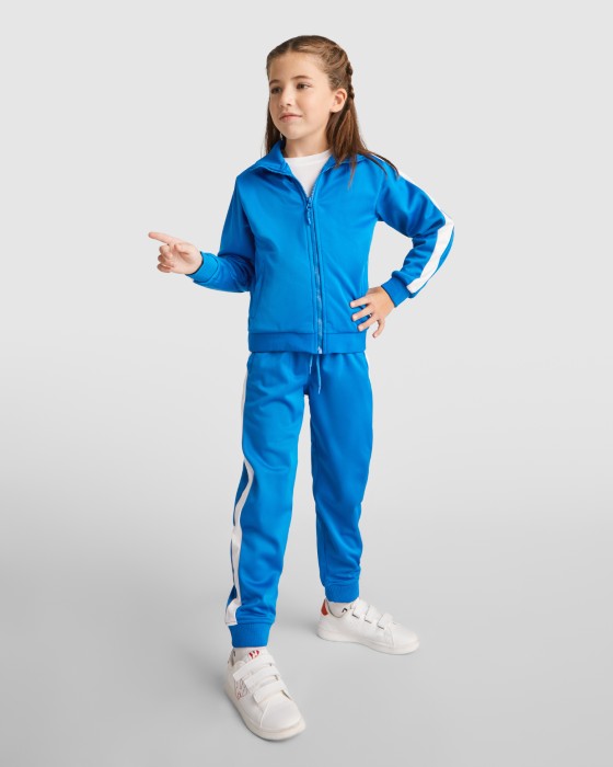 UBRANIE SPORTOWE DRES CRETA