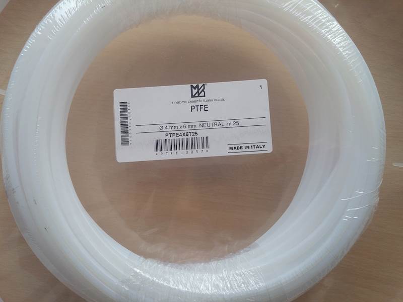 PRZEWÓD PTFE 4X6 PRZEZROCZYSTY ROLKA 25MB