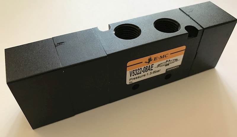 EMC V5322-08-AE ELEKTROZAWÓR PIĘCIODROG. 5/3 1/4"